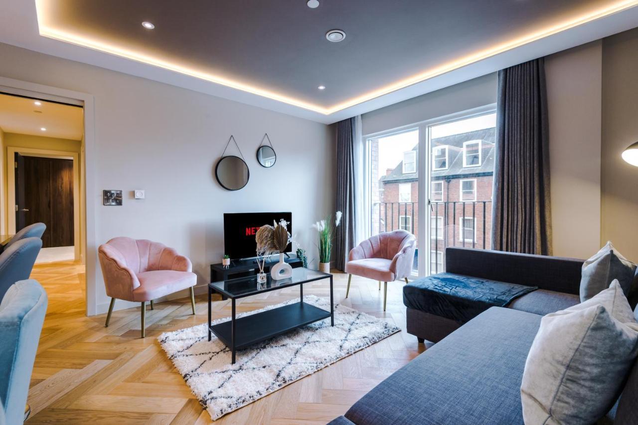 Stunning Central Abode Apartment
