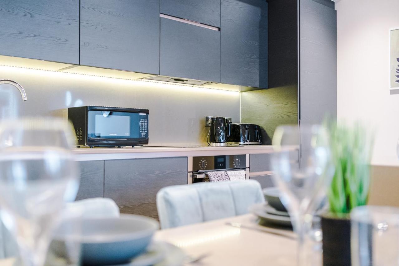 Stunning Central Abode Apartment *