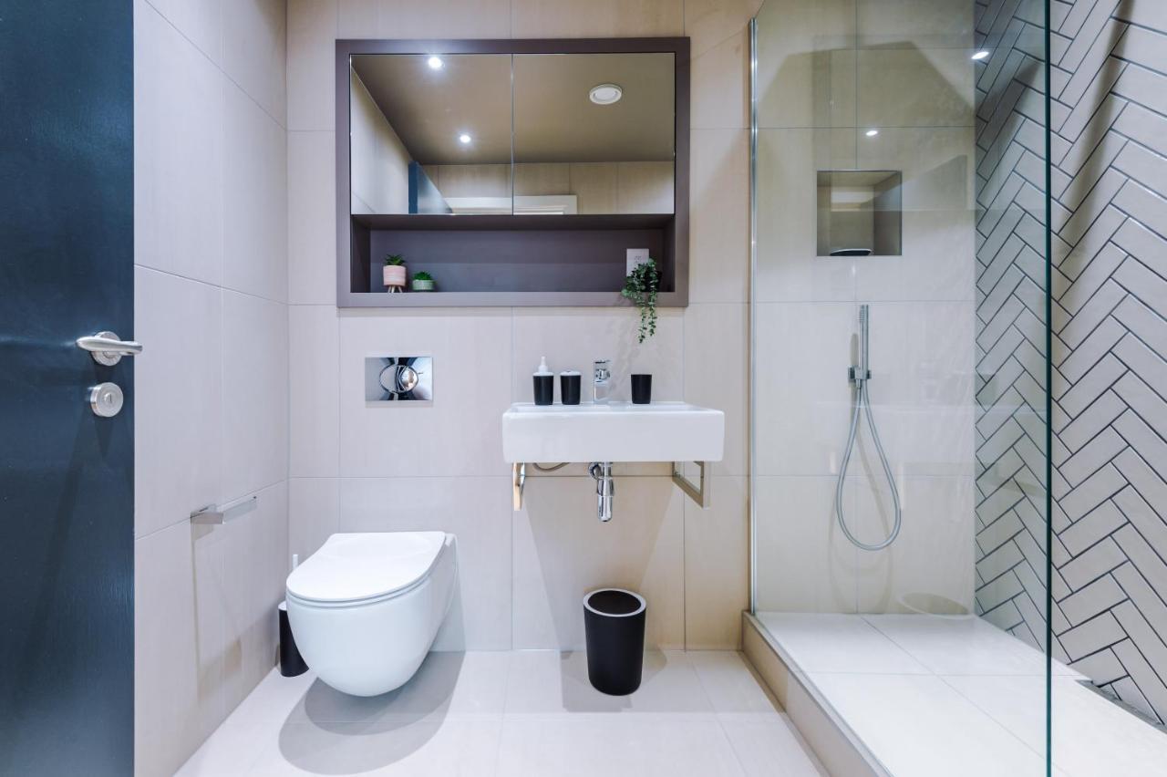 Stunning Central Abode Apartment *